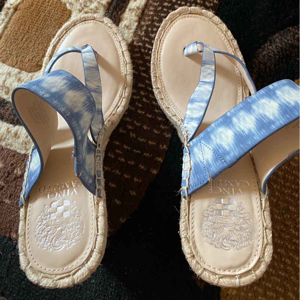 Nordstrom rack. Ladies wedge slippers. Size 7.5